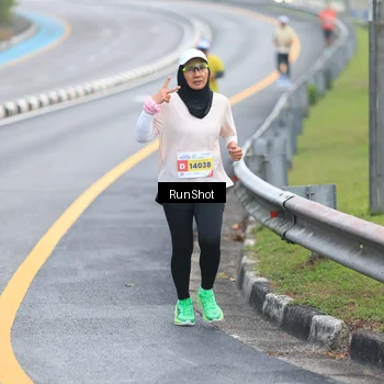 Runner Photo 7020831