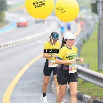 Runner Photo 7020832