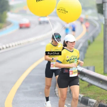 Runner Photo 7020833