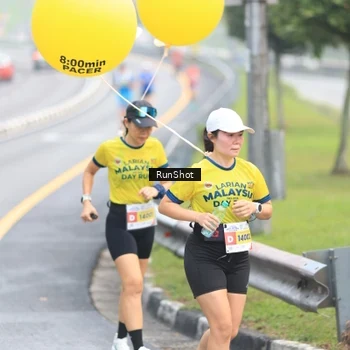 Runner Photo 7020836
