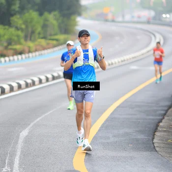 Runner Photo 7020860