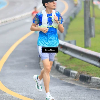 Runner Photo 7020872