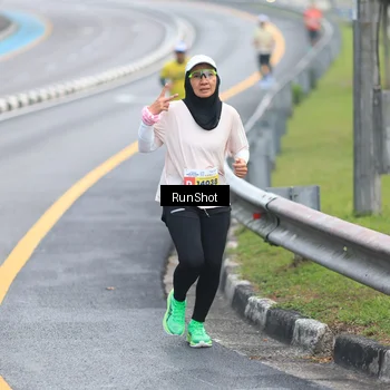 Runner Photo 7020879