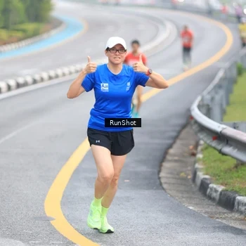 Runner Photo 7020888