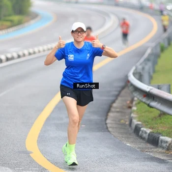 Runner Photo 7020891