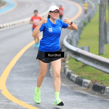 Runner Photo 7020894
