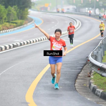 Runner Photo 7020926