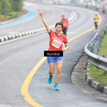 Runner Photo 7020936