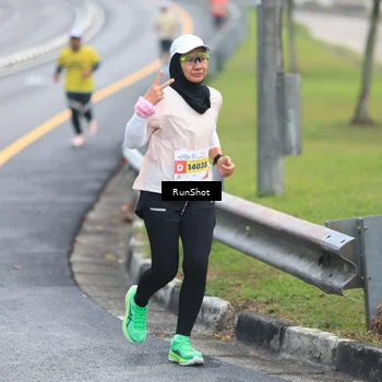 Runner Photo 7020943