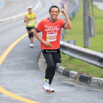 Runner Photo 7020969