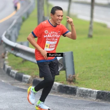 Runner Photo 7020975