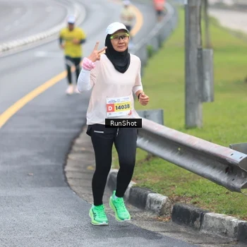 Runner Photo 7020980