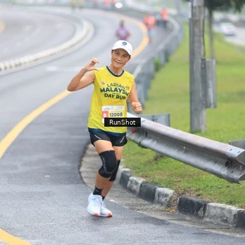 Runner Photo 7020998