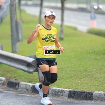 Runner Photo 7021004