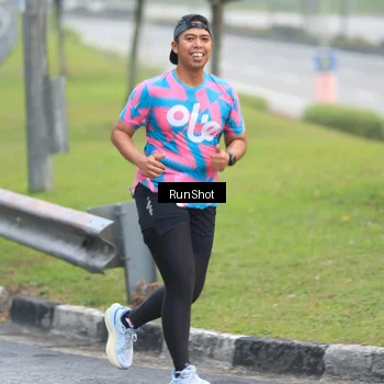 Runner Photo 7021053