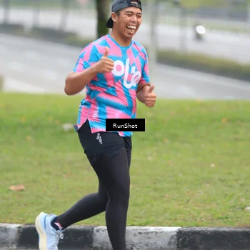 Runner Photo 7021063
