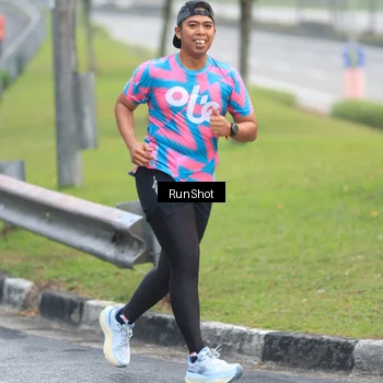 Runner Photo 7021069