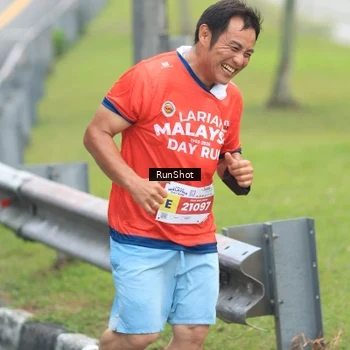 Runner Photo 7021101