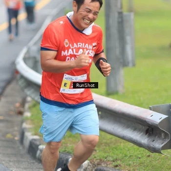 Runner Photo 7021112