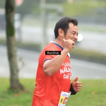 Runner Photo 7021114