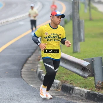 Runner Photo 7021130