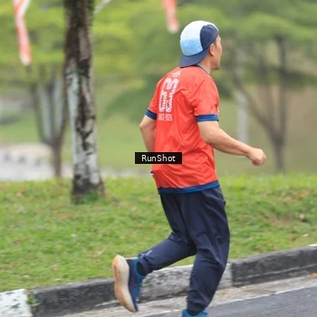 Runner Photo 7021159
