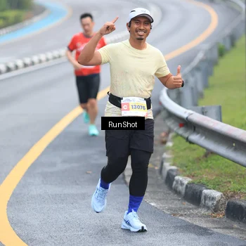 Runner Photo 7021164