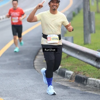 Runner Photo 7021194