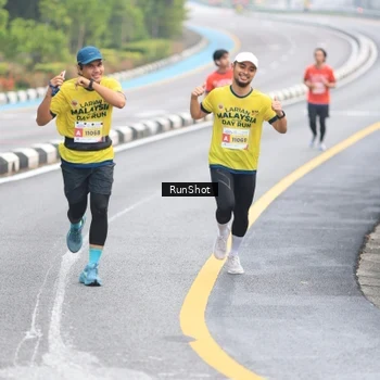 Runner Photo 7021208