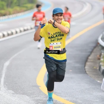 Runner Photo 7021228