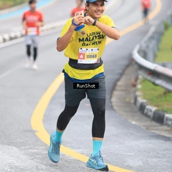 Runner Photo 7021230