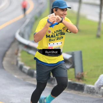 Runner Photo 7021235