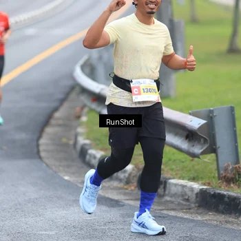 Runner Photo 7021238