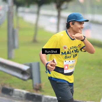 Runner Photo 7021249