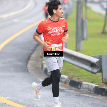 Runner Photo 7021257