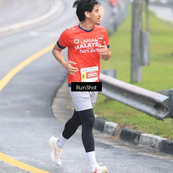 Runner Photo 7021258