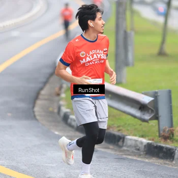 Runner Photo 7021268