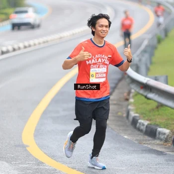 Runner Photo 7021276