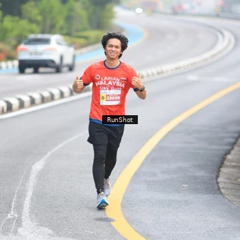 Runner Photo 7021280