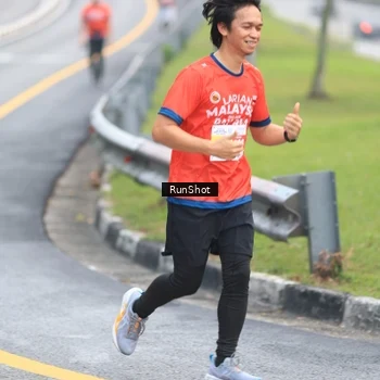 Runner Photo 7021284