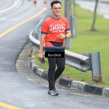 Runner Photo 7021291