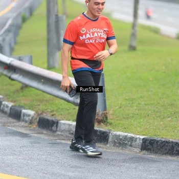 Runner Photo 7021299