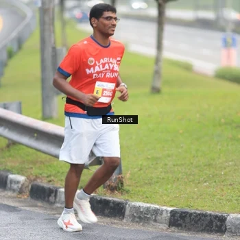 Runner Photo 7021319