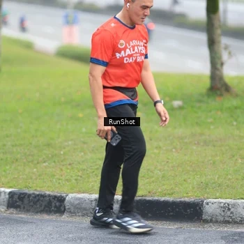 Runner Photo 7021320