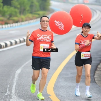 Runner Photo 7021332