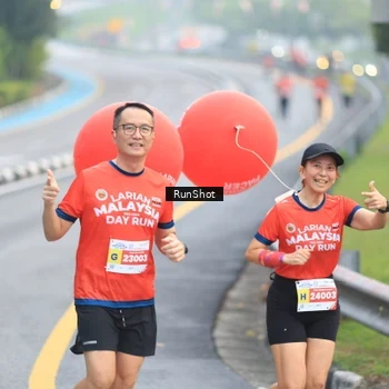 Runner Photo 7021350