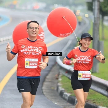 Runner Photo 7021351