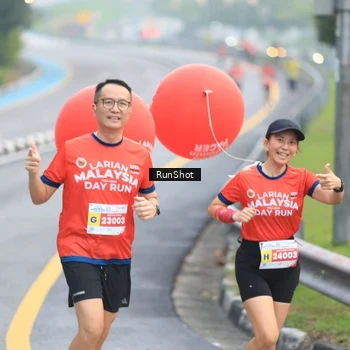 Runner Photo 7021354