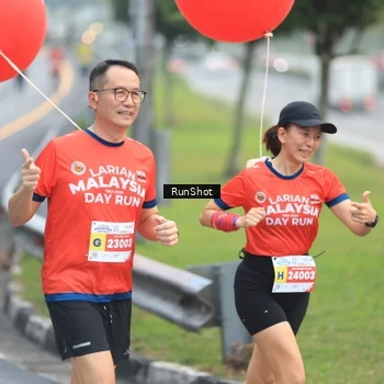 Runner Photo 7021357