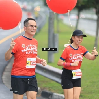 Runner Photo 7021358